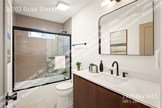 Building Photo - 36702 Olive St