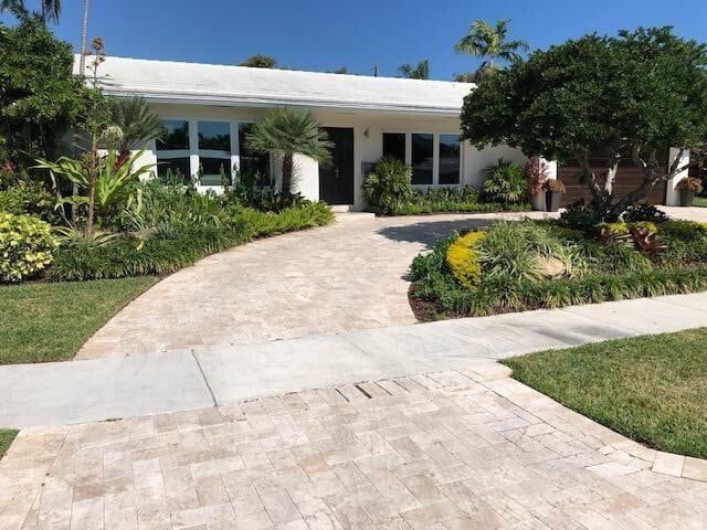 Building Photo - 2201 SE 20th St