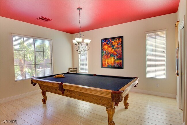 Building Photo - 8925 Monte Oro Dr