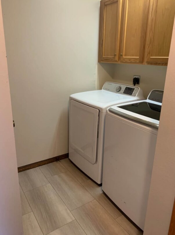Building Photo - 1341 Glenn Pl