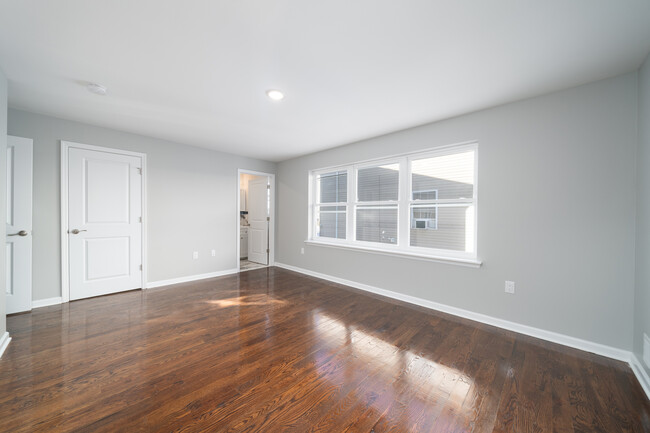 Bedroom 3 Master - 235 16th Ave