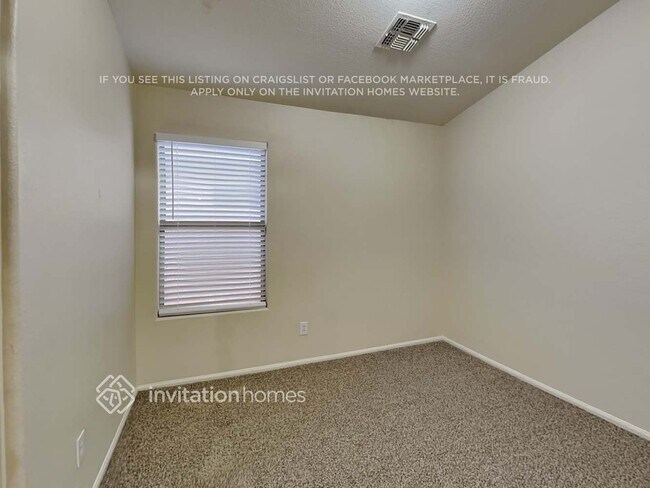 Building Photo - 12440 W Montebello Ave