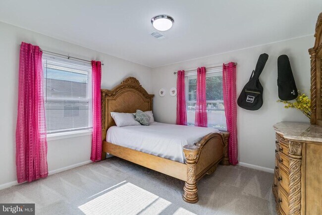 Building Photo - 314 Rivermont Dr