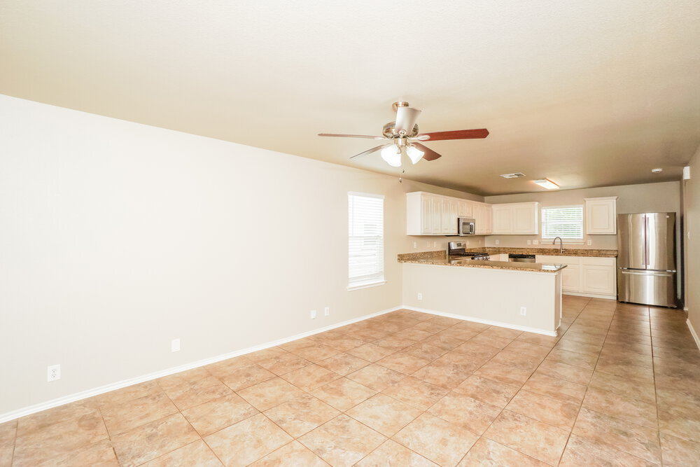 Building Photo - 5523 Red Canyon