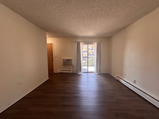 Building Photo - 4601 S Lowell Blvd