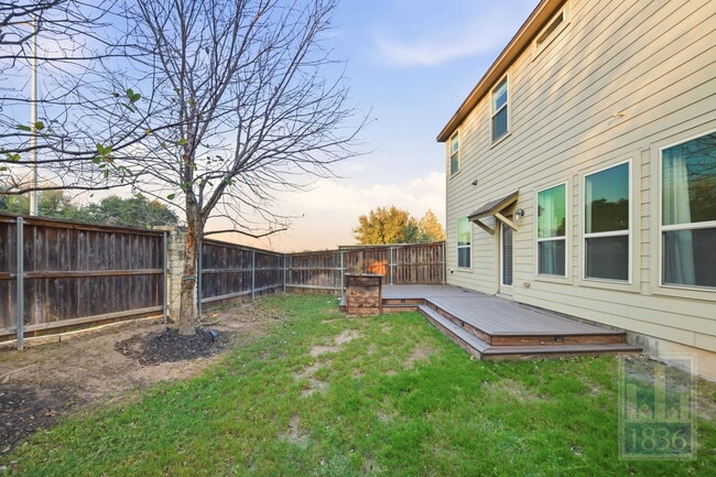 Building Photo - 13501 Metric Blvd