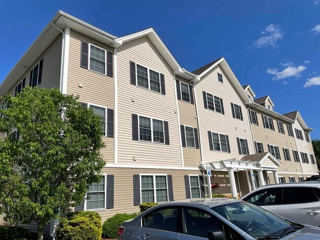 Building Photo - 10 Sentinel Court