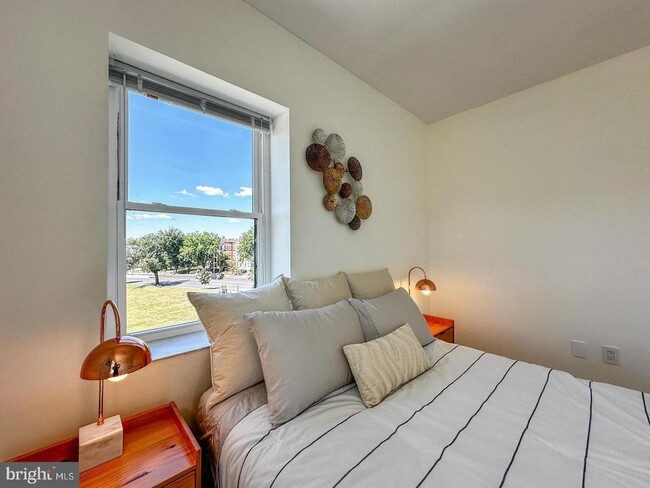 Building Photo - 80 New York Ave NW