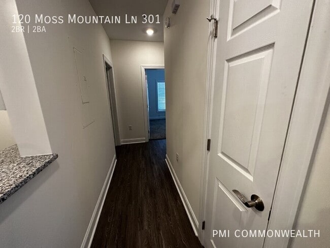 Building Photo - 120 Moss Mountain Ln