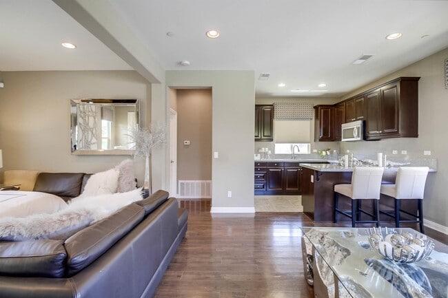 Building Photo - 408 Coastal Hills Dr