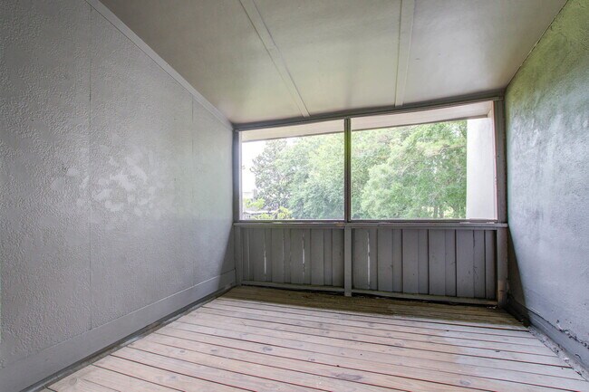 Building Photo - 1506 Ventura Pl