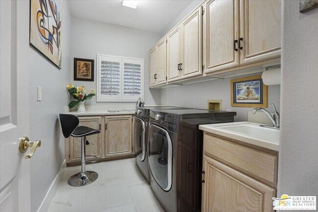 Building Photo - 78691 Gorham Ln