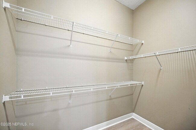 Building Photo - 4300 S Beach Pkwy