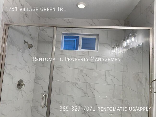 Building Photo - 1281 Vlg Grn Trl