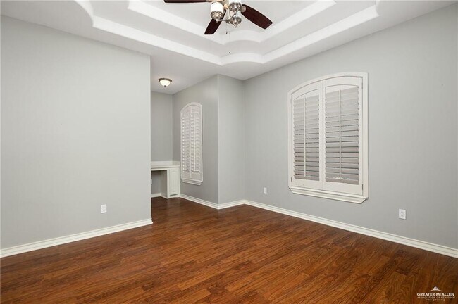 Building Photo - 18 N 49th St