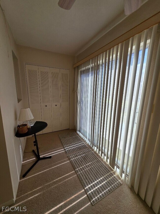 Building Photo - 335 Joel Blvd