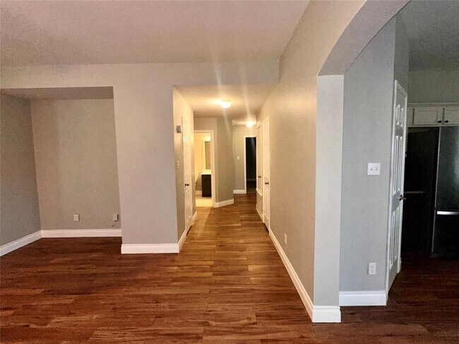 Building Photo - 3360 Cantera Way