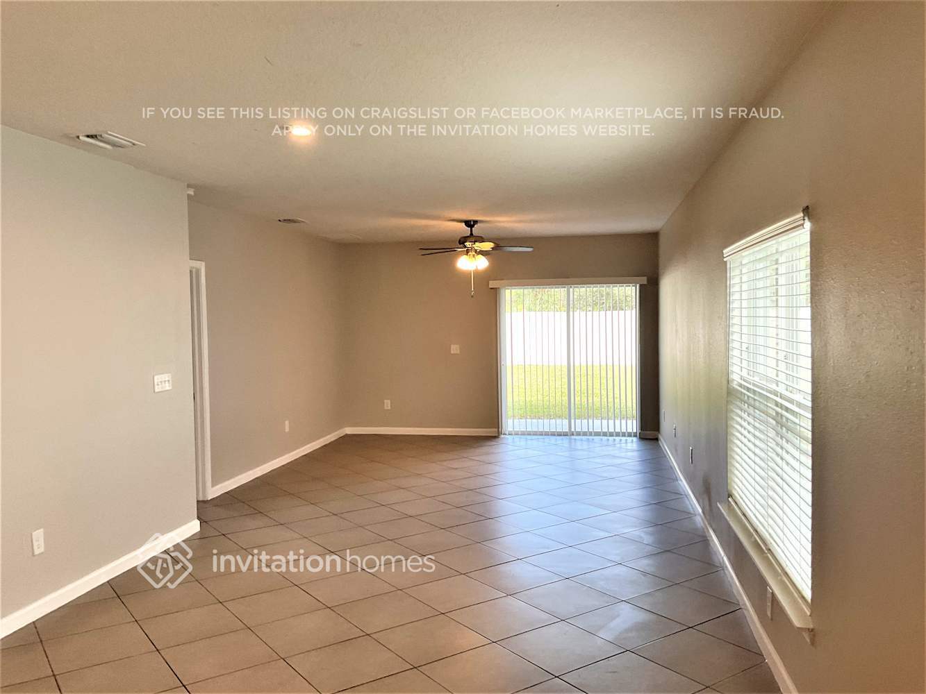 Building Photo - 11014 High Noon Trl