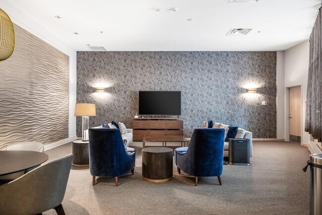 Building Photo - 1120 S 2nd St