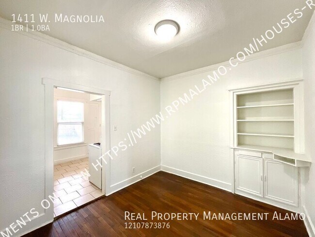 Building Photo - 1411 W. Magnolia-