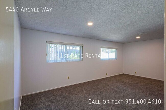 Building Photo - 5440 Argyle Way