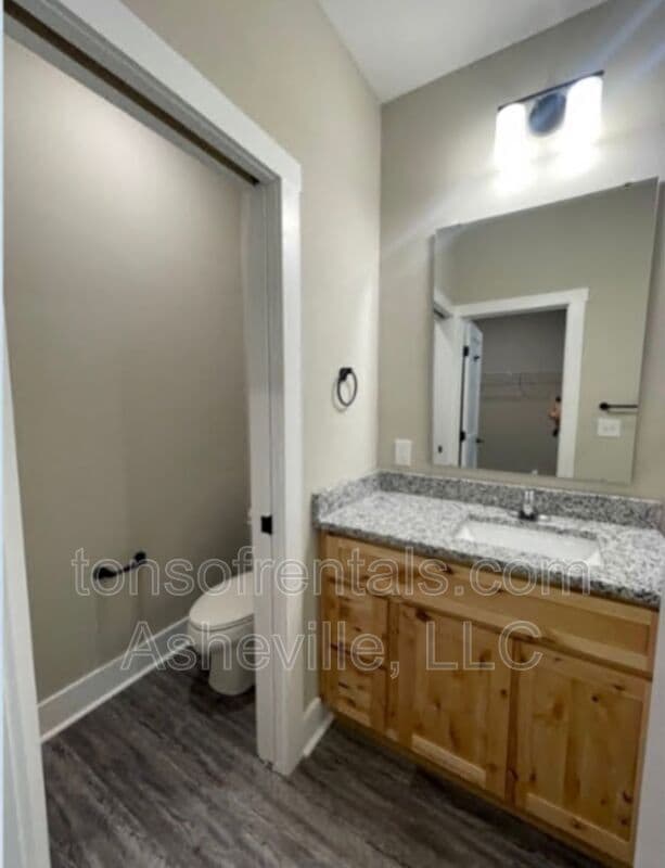 Building Photo - 63 East St