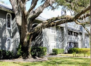 Building Photo - 11808 Skylake Pl