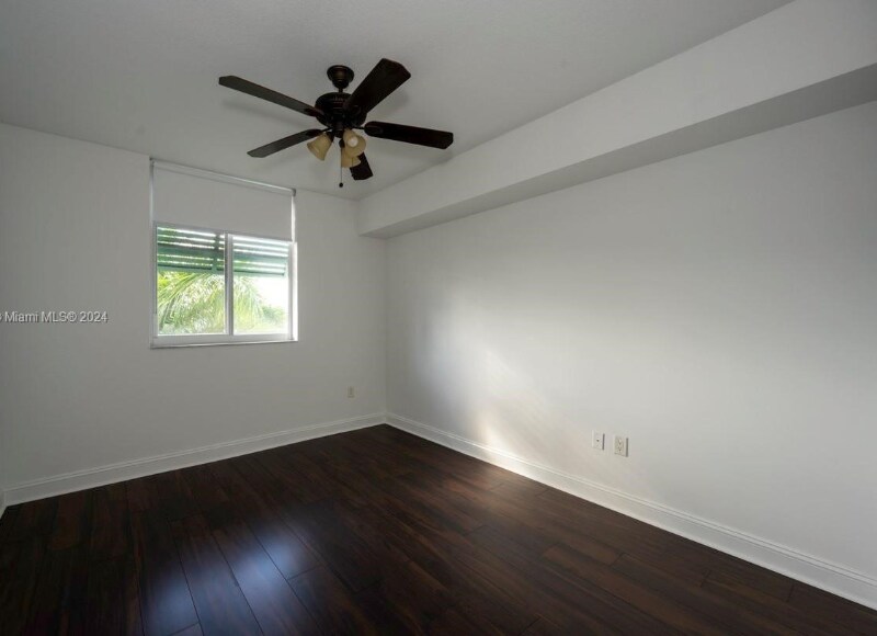Building Photo - 510 NW 84th Ave