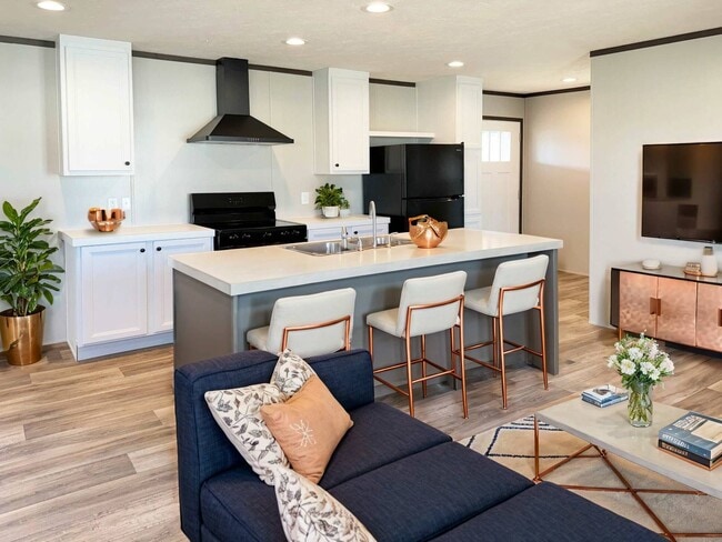 Building Photo - 1800 Oak Grove Rd E