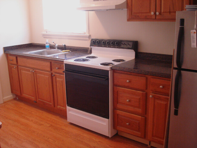 Kitchen - 1276 Main St