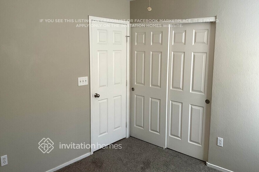 Building Photo - 8036 Radigan Ave