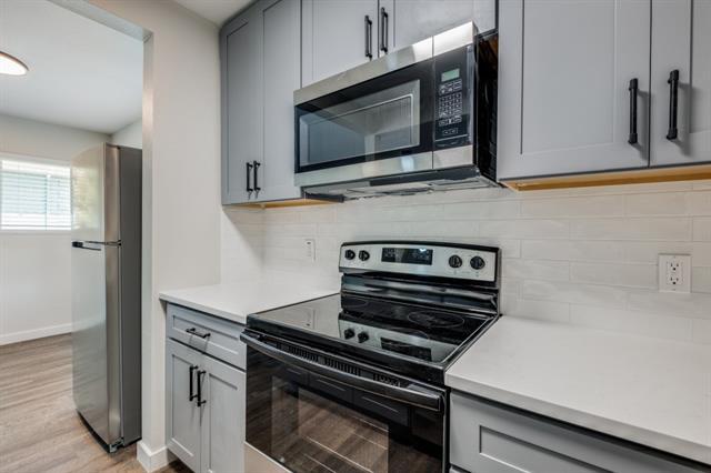 Building Photo - 5909 Gaston Ave