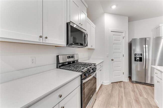 Building Photo - 4604 W Aurora St