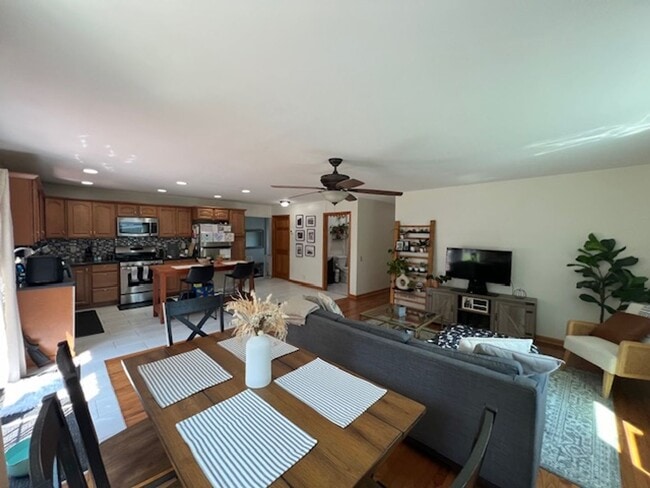 Building Photo - Beautiful Partially Furnished 3 Bed, 2 Bath House in Allegany NY!