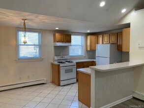 Building Photo - 51 Schneider Ave