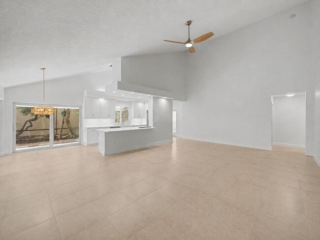 Building Photo - 303 Leeward Dr