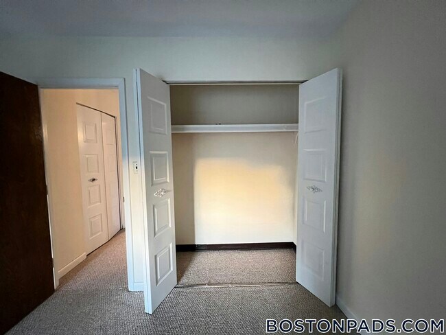 Building Photo - 385 Massachusetts Ave