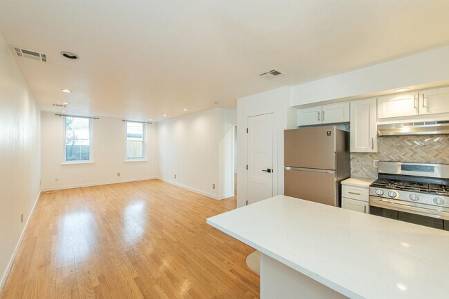 Building Photo - 6405 JFK Blvd E