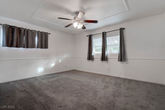 Building Photo - 908 Bonita Ave