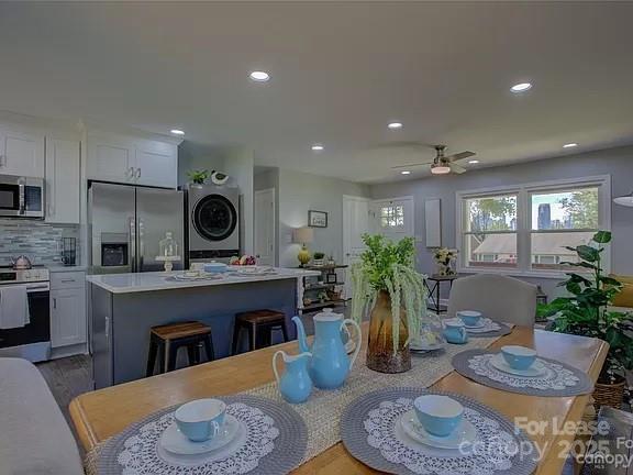 Building Photo - 1208 Fontana Ave