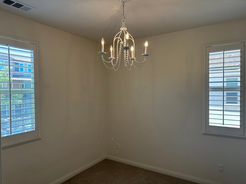 Building Photo - 16029 Veridian Cir