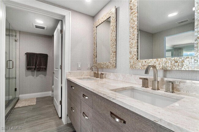 Building Photo - 9051 Gulf Shore Dr