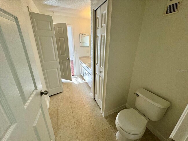 Building Photo - 13028 Plantation Park Cir