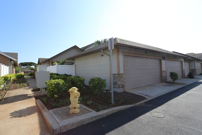 Building Photo - Townhomes at Fairways Edge - Ocean Pointe ...