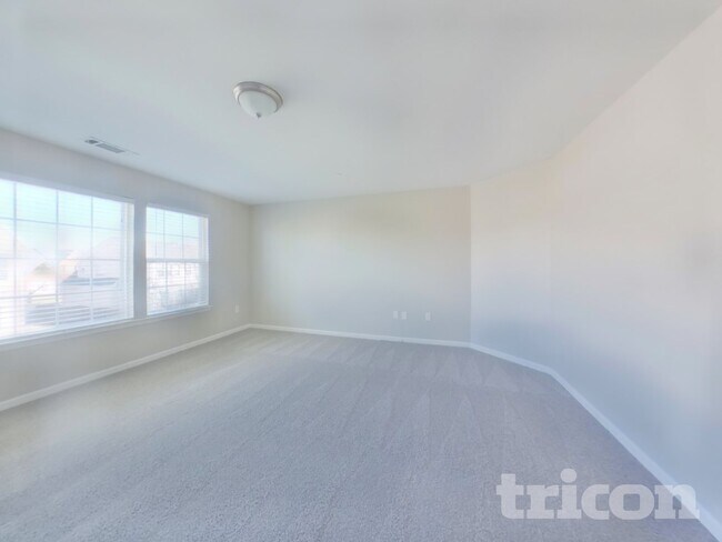 Building Photo - 2020 Universe Ct