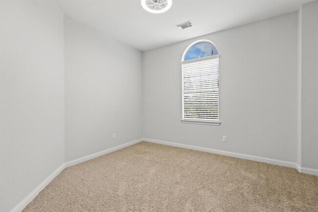 Building Photo - 2430 Santa Barbara Loop