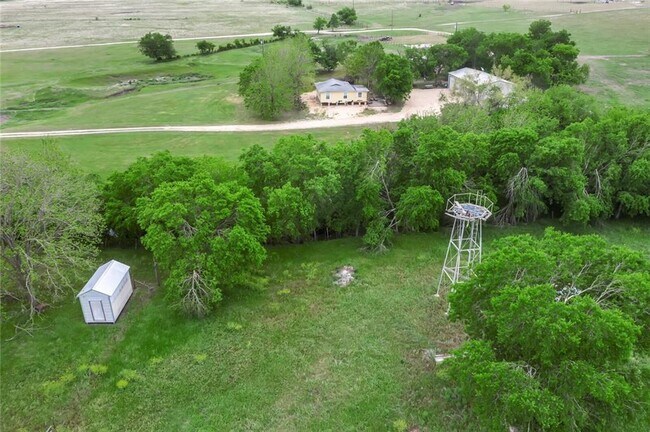 Building Photo - 2201 Cr 320