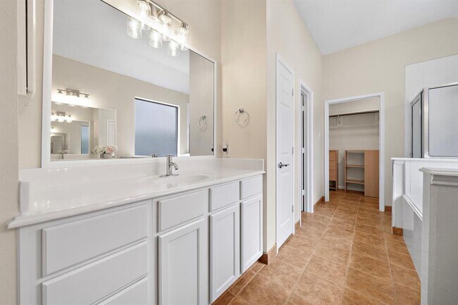 Building Photo - 3209 Flower Reef Cir