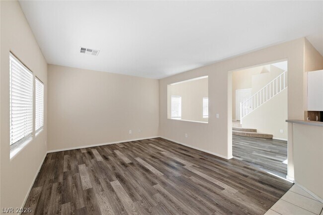 Building Photo - 528 Round Reign Ave