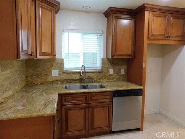 Building Photo - 835 E Culver Ave